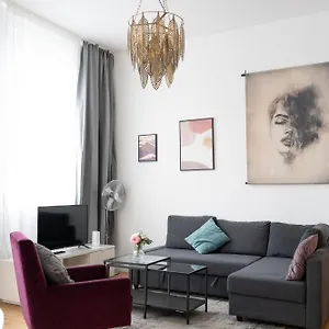  Aparthotel Urban Flats